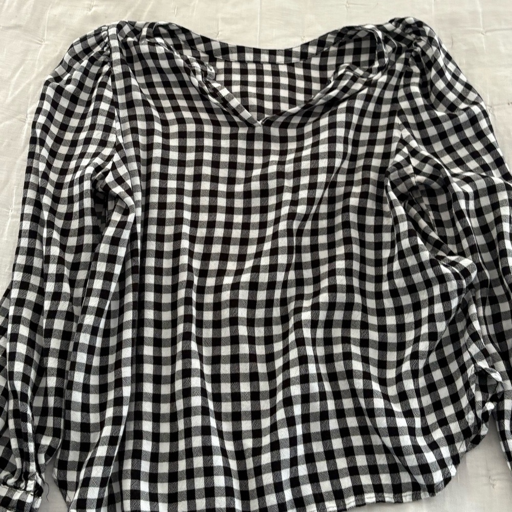 Black and White Checkered Women's Top - Picture 3 of 3
